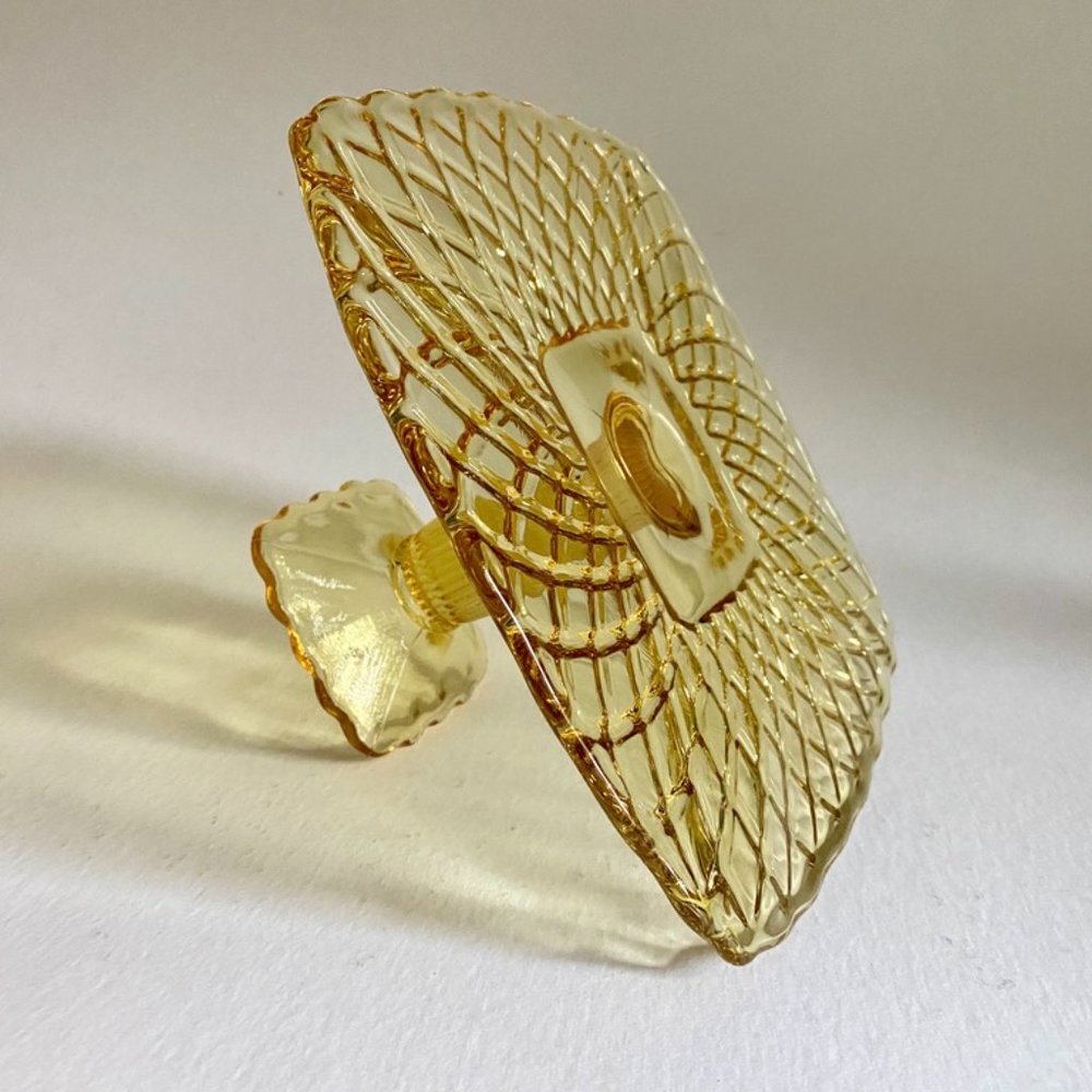Vintage LE Smith Yellow Depression Glass Pedestal Cake Stand | Rare | 9.5" - Picture 3 of 14